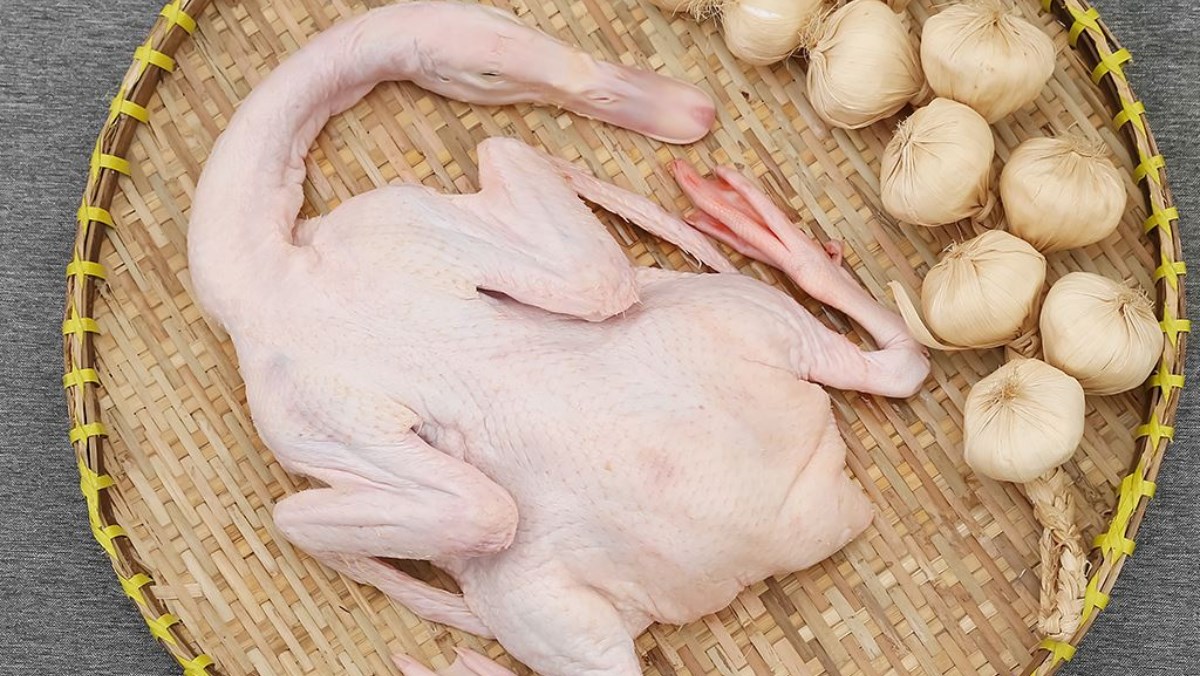 Cách chọn vịt ngon, dày thịt, không chất tăng trọng và sơ chế vịt không hôi
