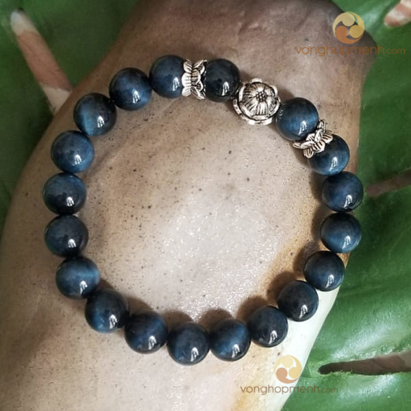 Vòng tay Đá mắt hổ xanh đen 8 ly mix charm Đài và Hoa Sen bạc 925 - Vòng phong thủy