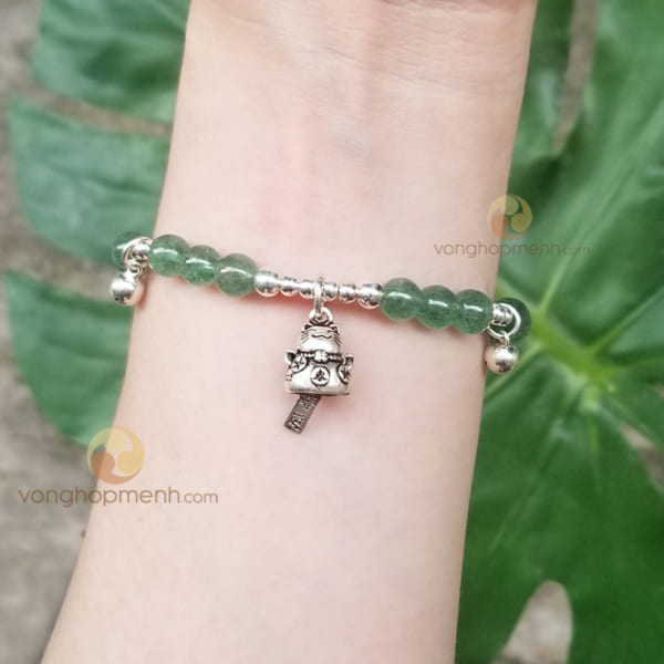 Vòng Thạch anh dâu tây xanh 6 ly mix Charm mèo chiêu tài, lục lạc Bạc 925 - vong phong thuy